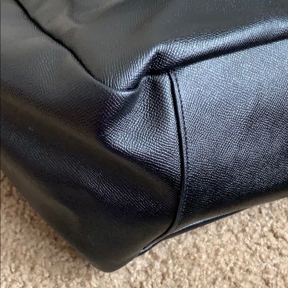 Coach - Picture 10 of 16